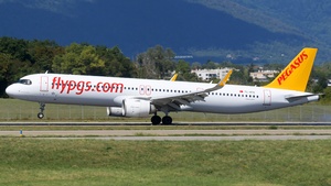 Photo of TC-RFE - Airbus A321-251NX operated by Pegasus Airlines