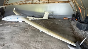 Photo of LN-GDW - Schempp-Hirth Discus b operated by Private