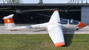 Photo of HB-1699 - Schleicher ASK 21 operated by Groupe Genevois de Vol à Voile de Montricher
