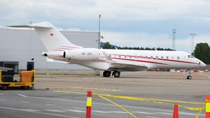 Photo of HB-JOR - Bombardier Global 5000 operated by Nomad Aviation