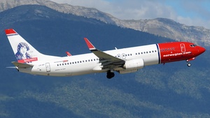 Photo of LN-NIP - Boeing 737-86N operated by Norwegian Air Shuttle