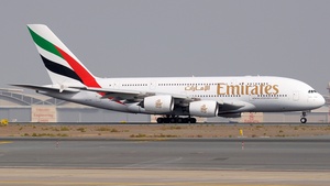 Photo of A6-EDE - Airbus A380-861 operated by Emirates