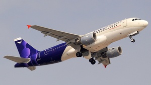 Photo of 9K-EAD - Airbus A320-214 operated by Wataniya Airways