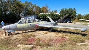 377 - Fouga CM.170R Magister