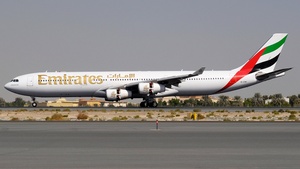 Photo of A6-ERM - Airbus A340-313 operated by Emirates
