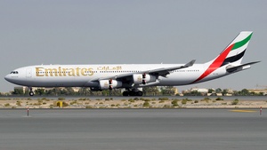 Photo of A6-ERR - Airbus A340-313 operated by Emirates