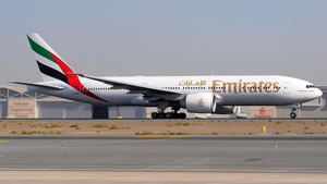 Photo of A6-EWA - Boeing 777-21H(LR) operated by Emirates