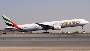 Photo of A6-EMR - Boeing 777-31H operated by Emirates