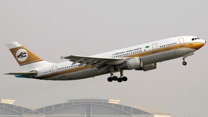 Photo of 5A-DLZ - Airbus A300B4-622R operated by Libyan Airlines