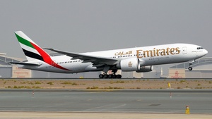 Photo of A6-EWH - Boeing 777-21H(LR) operated by Emirates
