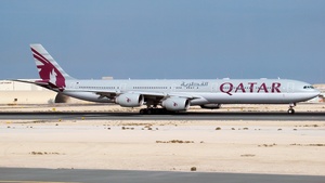 Photo of A7-AGB - Airbus A340-642 operated by Qatar Airways