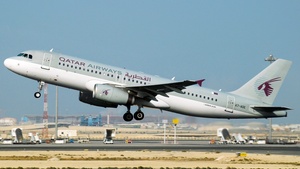 Photo of A7-ADE - Airbus A320-232 operated by Qatar Airways