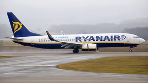 Photo of EI-EFA - Boeing 737-8AS operated by Ryanair