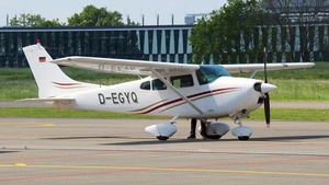 Photo of D-EGYQ - Cessna 172C Skyhawk operated by Private