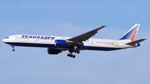 Photo of EI-UNP - Boeing 777-312 operated by Transaero