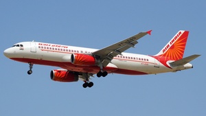 Photo of VT-ESD - Airbus A320-231 operated by Air India