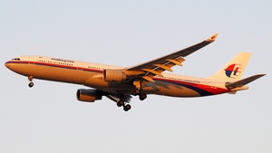 Photo of 9M-MKI - Airbus A330-322 operated by Malaysia Airlines