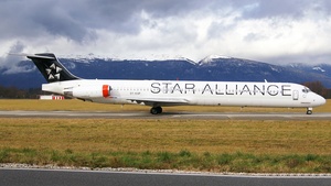 Photo of OY-KHP - McDonnell Douglas MD-82 operated by SAS Scandinavian Airlines