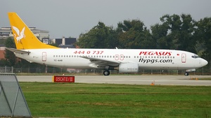 Photo of TC-AAB - Boeing 737-86N operated by Pegasus Airlines