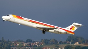 Photo of EC-EZS - McDonnell Douglas MD-87 operated by Iberia