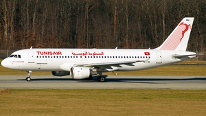 Photo of TS-IMH - Airbus A320-211 operated by Tunisair