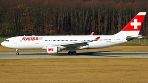 Photo of HB-IQI - Airbus A330-223 operated by Swiss International Air Lines