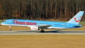 Photo of G-BYAP - Boeing 757-204 operated by Thomsonfly