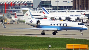 Photo of 01-0076 - Gulfstream C-37A operated by US Air Force