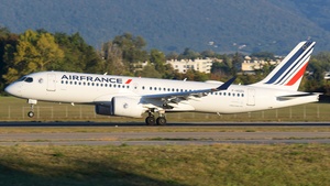 Photo of F-HOZG - Airbus A220-300 operated by Air France