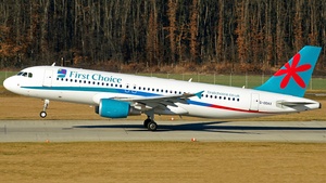 Photo of G-OOAX - Airbus A320-214 operated by First Choice Airways