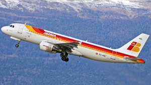 Photo of EC-HQL - Airbus A320-214 operated by Iberia