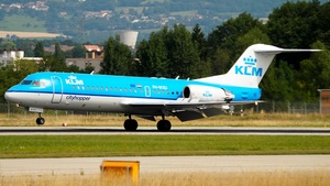 Photo of PH-WXD - Fokker 70 operated by KLM Cityhopper