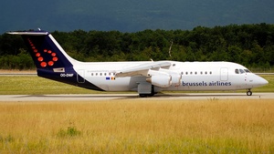 Photo of OO-DWF - British Aerospace Avro RJ100 operated by Brussels Airlines