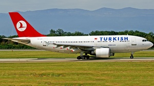 Photo of TC-JCV - Airbus A310-304 operated by Turkish Airlines