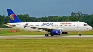 Photo of SU-GCA - Airbus A320-232 operated by Egyptair