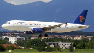 Photo of SU-GBC - Airbus A320-231 operated by Egyptair