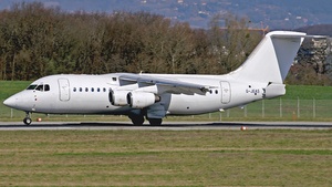 Photo of G-JEAS - British Aerospace 146-200 operated by flybe