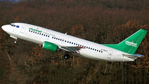 G-CELP - Boeing 737-330(QC)