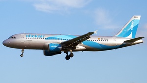 Photo of EC-GRH - Airbus A320-211 operated by Clickair