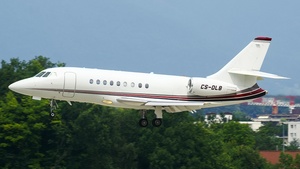 Photo of CS-DLB - Dassault Falcon 2000EX operated by NetJets Europe