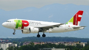 Photo of CS-TTD - Airbus A319-111 operated by TAP Air Portugal