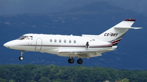 Photo of CS-DRT - Hawker Beechcraft 800XP operated by NetJets Europe