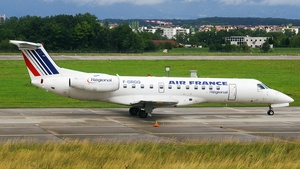 Photo of F-GRGQ - Embraer ERJ-135ER operated by Air France (opb Régional)