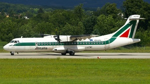 Photo of I-ATMC - ATR 72-500 operated by Alitalia Express