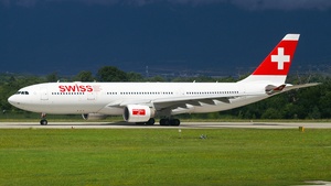 Photo of HB-IQG - Airbus A330-223 operated by Swiss International Air Lines