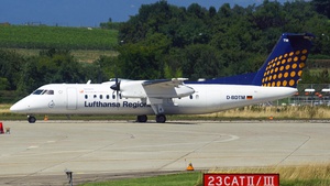 Photo of D-BDTM - De Havilland Canada DHC-8-314Q Dash 8 operated by Lufthansa Regional (opb Augsburg Airways)