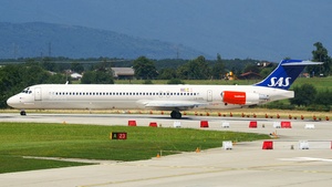 Photo of LN-RML - McDonnell Douglas MD-82 operated by SAS Scandinavian Airlines