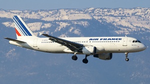 Photo of F-GFKY - Airbus A320-211 operated by Air France