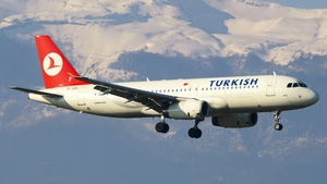 Photo of TC-JPB - Airbus A320-232 operated by Turkish Airlines