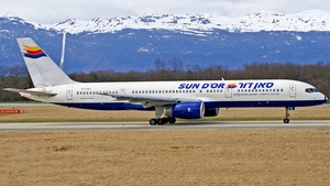 Photo of 4X-EBO - Boeing 757-236 operated by Sun d'Or (opb El Al Israel Airlines)